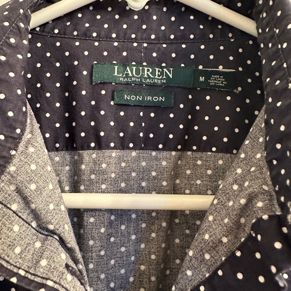 Ralph Lauren Womens Non Iron Navy Blue Polka Dot Button Up Shirt Size Medium - Picture 2 of 3